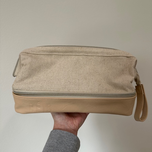 BÉIS Dopp Kit in Beige - Picture 1 of 7